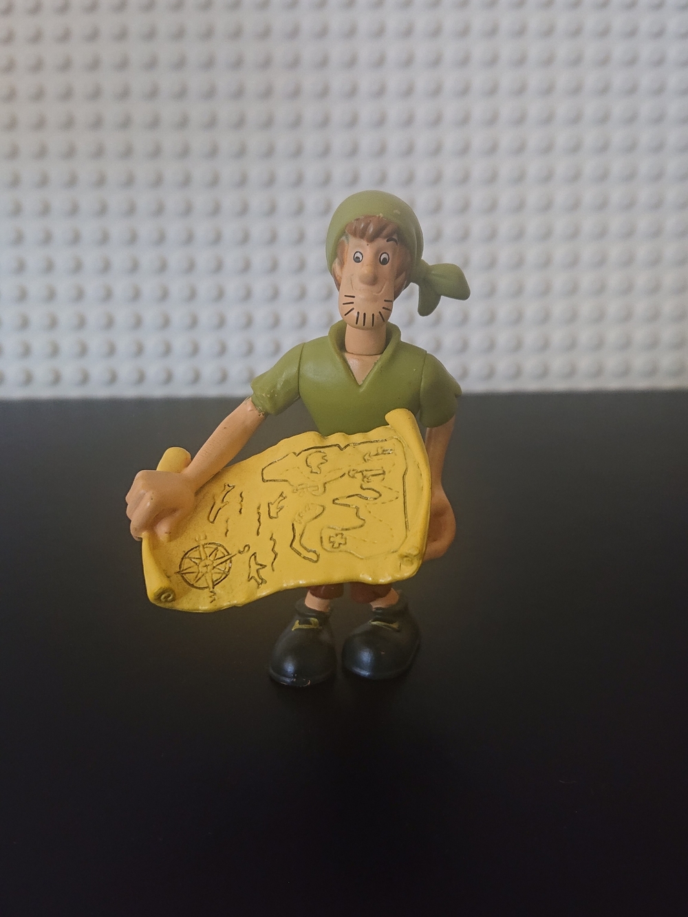 2010 Hanna-Barbera Scooby Doo - Pirate Crew Shaggy 2.5" Figure w/ Map